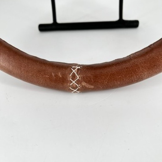 Image 1 of Sculptural steering wheel table clock made of patinated metal – Vintage Automobilia