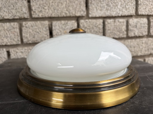 Herda klassieke plafondlamp brons, opaal glas