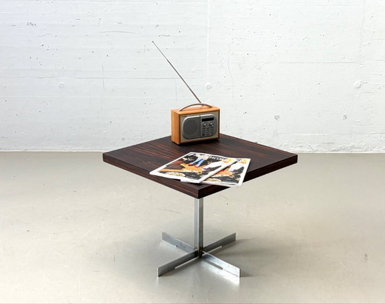 Image 1 of Bijzettafel met palissanderfineer en chromen frame, jaren 70