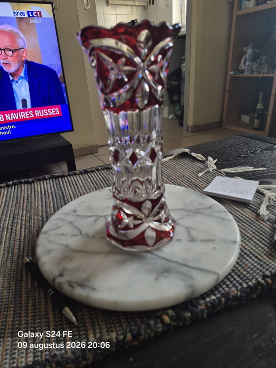 Crystal Vase – Glass (photo 4 of 5)