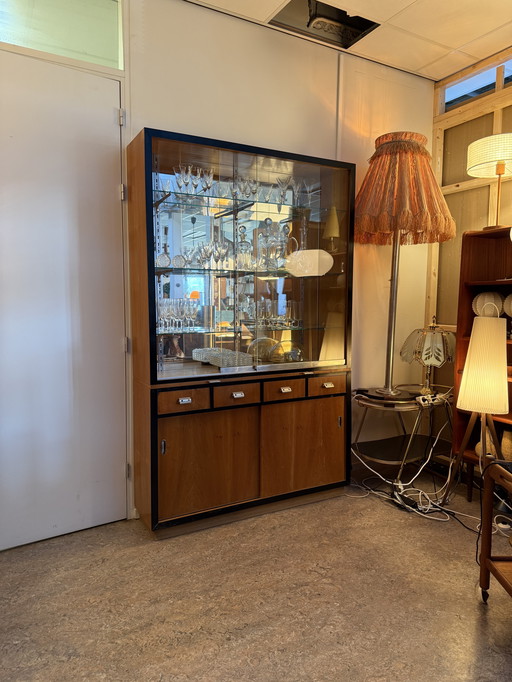 Vetrina vintage in noce anni '60