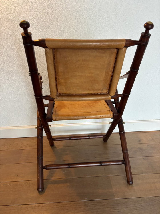 Image 1 of Silla de oficial - tapizada en madera y cuero - estilo campaña militar