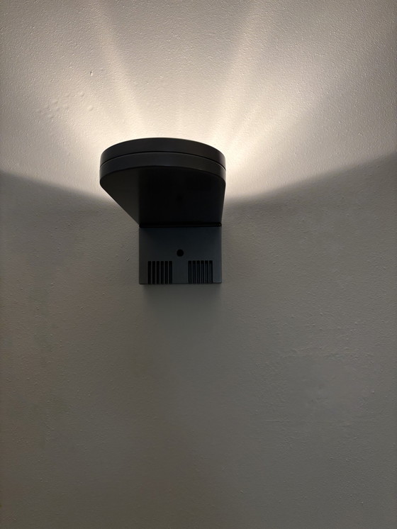 Image 1 of Lámpara de pared LED de diseño uplight de Maurizio Bertoni