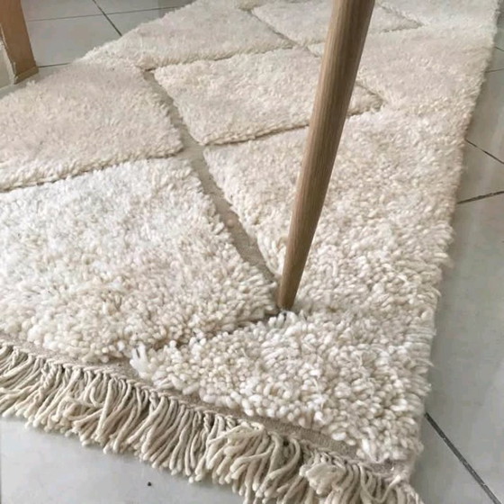 Image 1 of Marokkanischer dekorierter Teppich 200cmx100cm