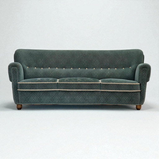 Divano curvo danese a 3 posti, anni '60, tessuto per mobili verde chiaro, condizioni originali.