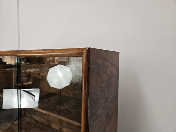 Image 1 of Art Decò Display Cabinet in Walnut Burl