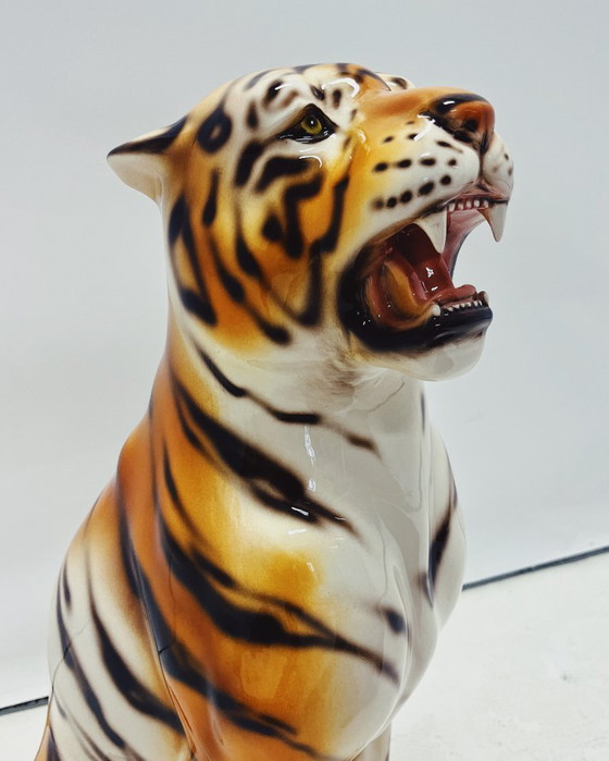 Image 1 of Tijger Beeld Keramiek
