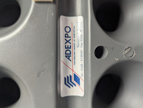 Set 5 Halifax Stapel-Esszimmerstühle, Alu/ 1990er – Aluminium, Plastic (photo 9 of 11)