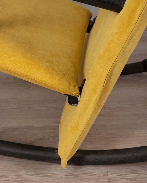 Image 1 of SEDIA A DONDOLO VINTAGE ANNI 80 MODELLO "T-LINE" DESIGN BURKHARD VOGTHERR PER ARFLEX