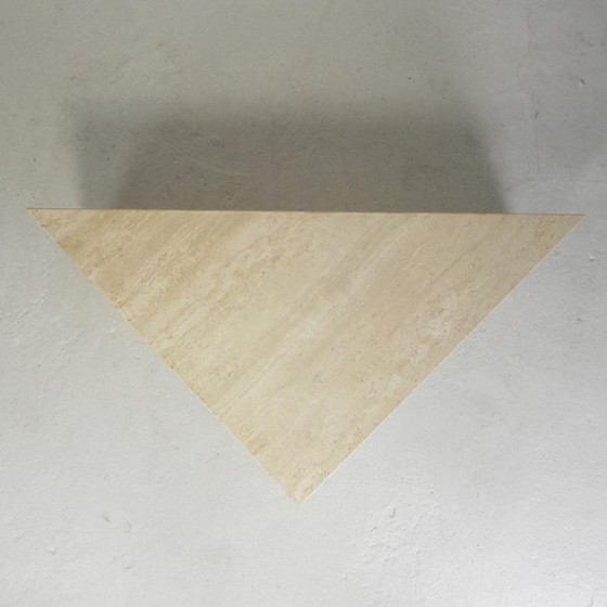 Image 1 of Mid Century travertin salontafel met driehoekig blad, jaren 70