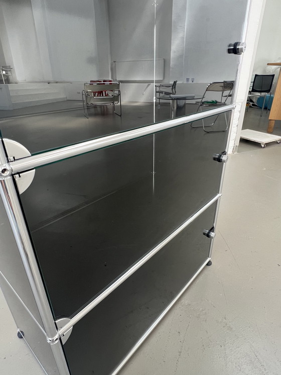 Image 1 of USM Haller buffetkast