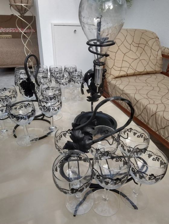 Image 1 of Set da vino con decanter, 2 porta bicchieri da vino e un totale di 24 bicchieri