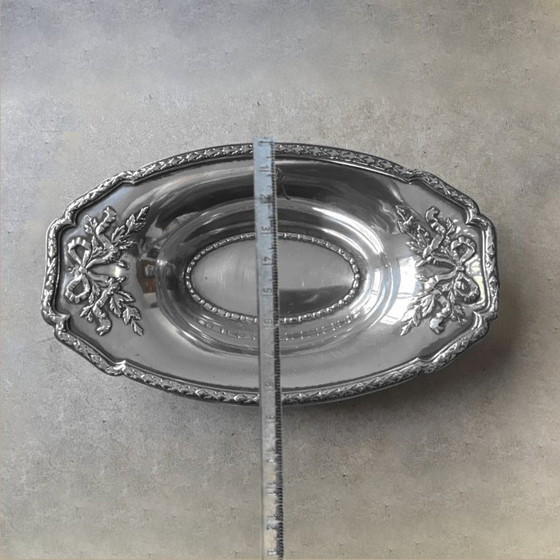 Image 1 of VASSOIO ANTICO IN ARGENTO MASSICCIO 916