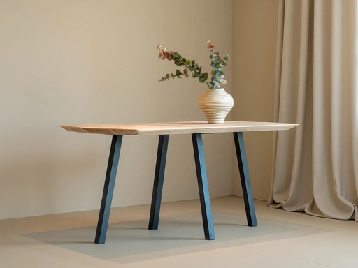 Cuzom – RT Design, eettafels, Metal