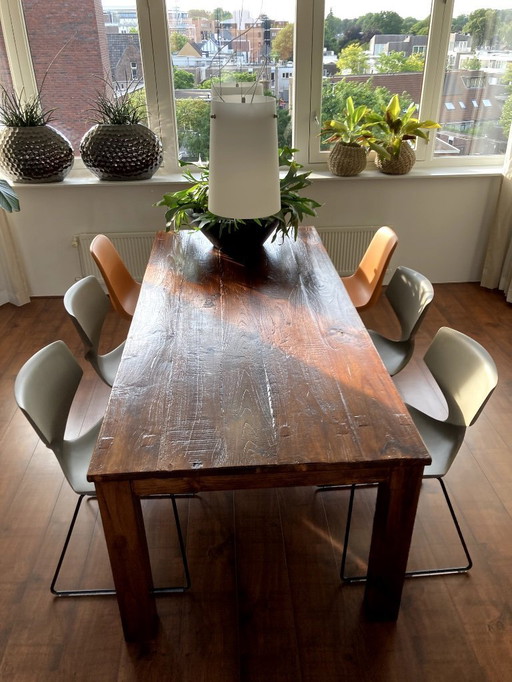 4x Tonon Quo 910.93 chairs