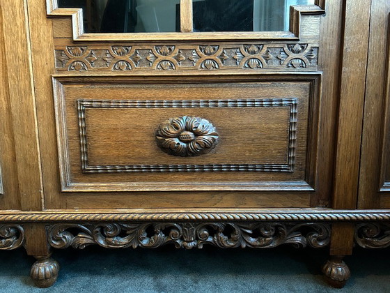 Image 1 of Vecchia libreria/vetrina degli anni '30 con ante in vetro