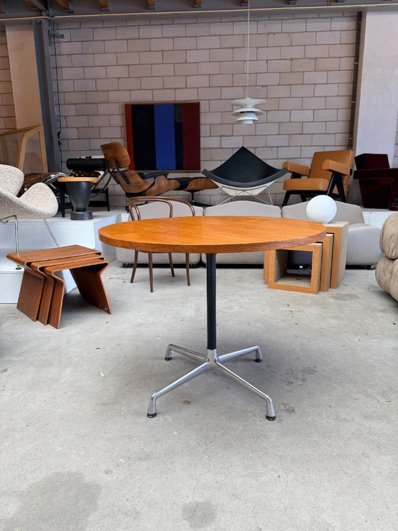 Vitra Eames Contract Table (Lagerbestand: 2) – Esstische, Metal, Wood (photo 10 of 19)