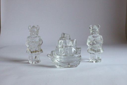 Uno Westerberg Paperweight Sculptures for Pukeberg Sweden