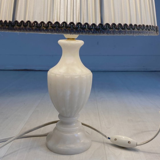 Image 1 of Paire de lampe à poser en Albatre vintage 1970's