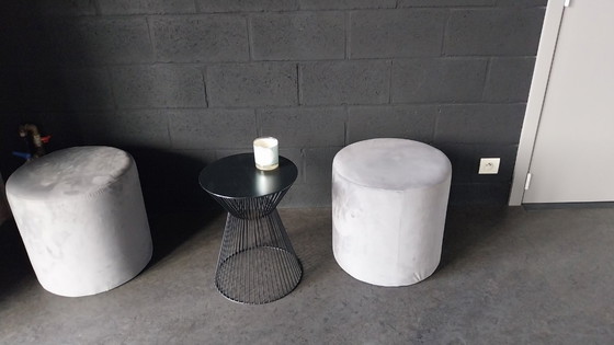 Image 1 of Pouf e tavolino laterale