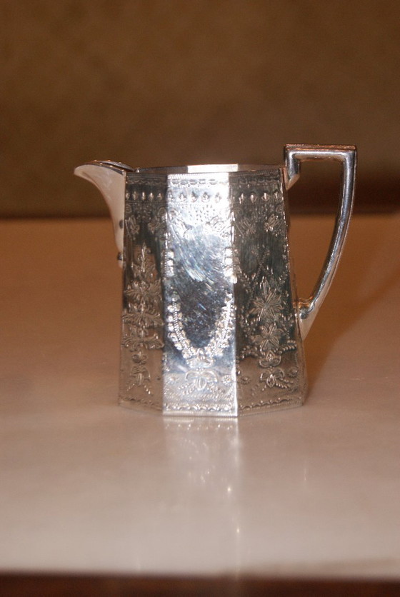 Image 1 of Pot à lait de Sheffield de la famille royale