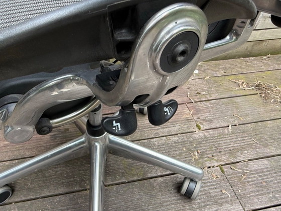 Image 1 of Sedia da ufficio Herman Miller Aeron con base cromata