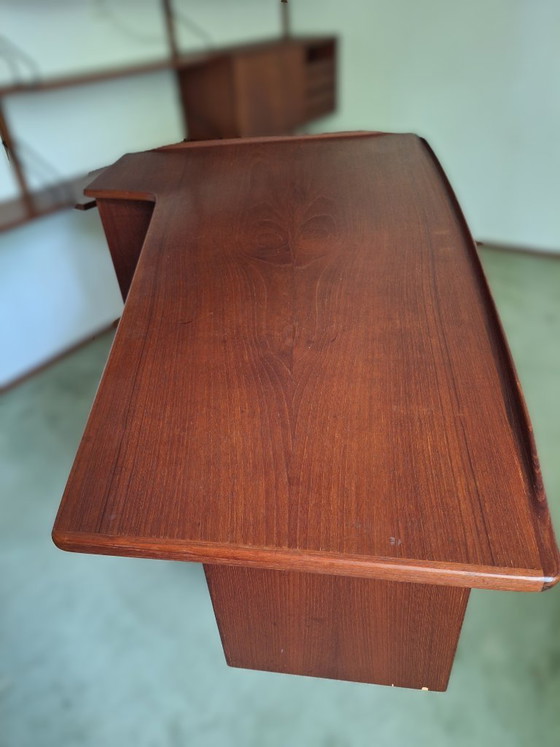 Boomerang desk by Peter Løvig Nielsen, 1960s – Wood (photo 8 of 25)