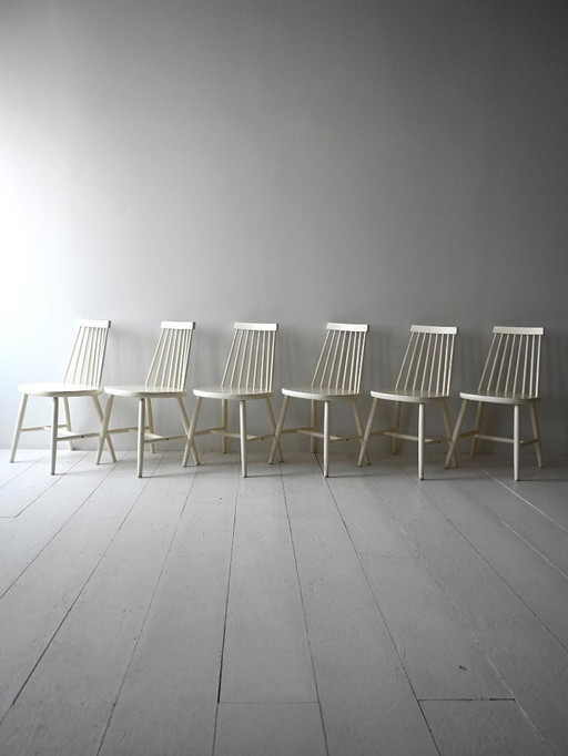 Set van 6 witte Pinstolar stoelen