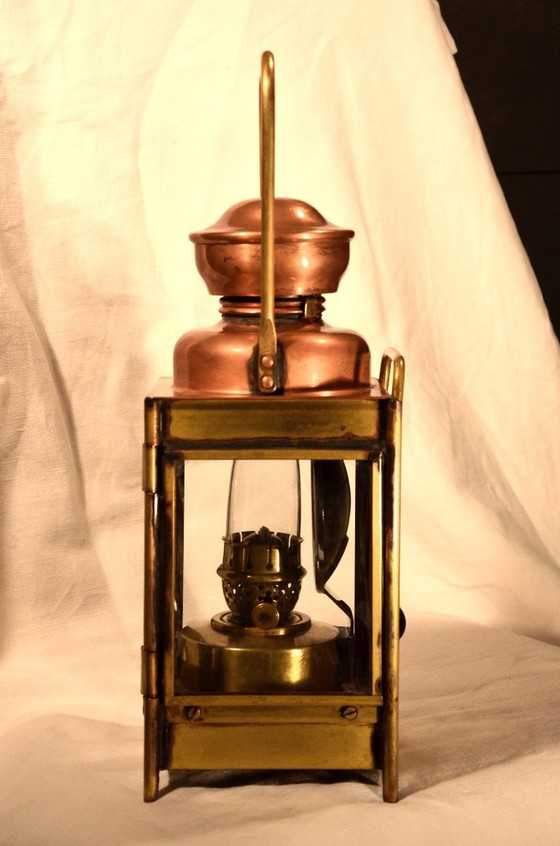 Image 1 of Lampe en cuivre et laiton Établissement A.Butin, PARIS.