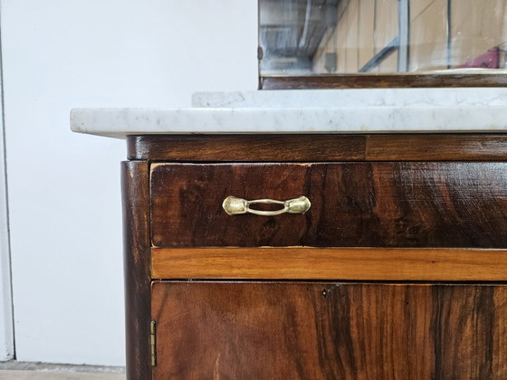 Image 1 of Tocador Art Decó con mármol blanco y espejo