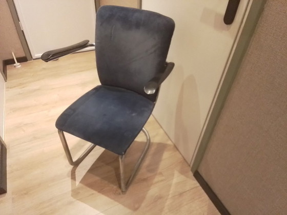 Image 1 of Chaise Gispen à vendre