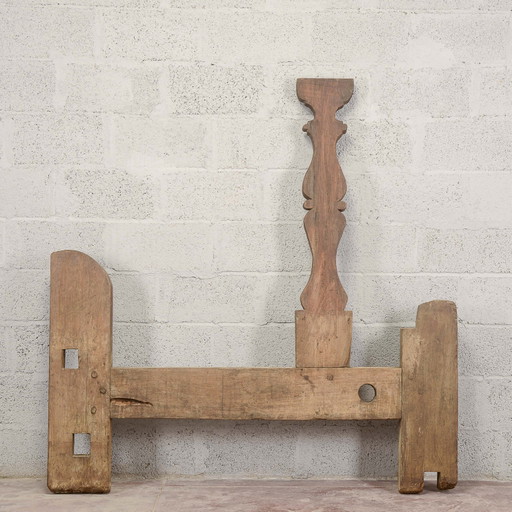 Parte/Accessorio Decorativo per un Utensile Tessile del XVIII Secolo