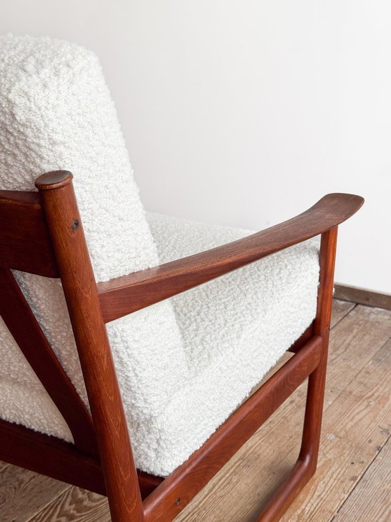 Image 1 of Sofa FD 130 by Peter Hvidt for France and Daverkosen, Teak