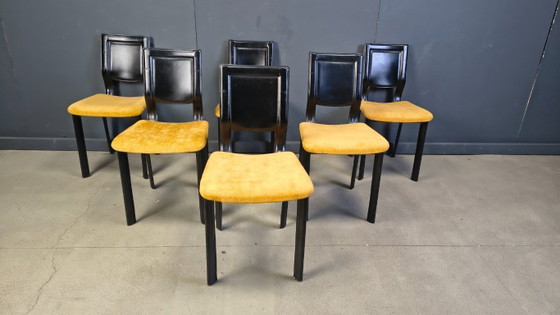 Image 1 of Vintage eetkamerstoelen van zwart leer en gele stof, set van 6, jaren 80
