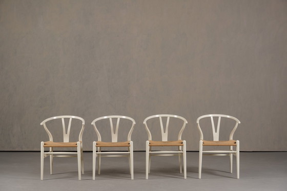 Image 1 of Sedia "Ch 24" di Hans J. Wegner per Carl Hansen & Son, Danimarca, anni '60.