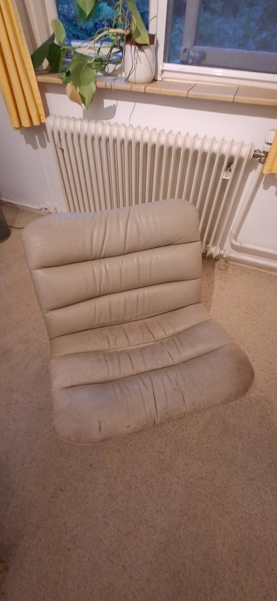 Artifort Leather Armchair, Swivel chairs, Metal, Beige (photo 10 of 15)