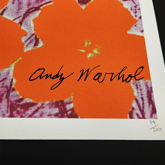 Image 1 of Lithographie en édition limitée « Fleurs » d'Andy Warhol par CMOA - 50 x 50 cm