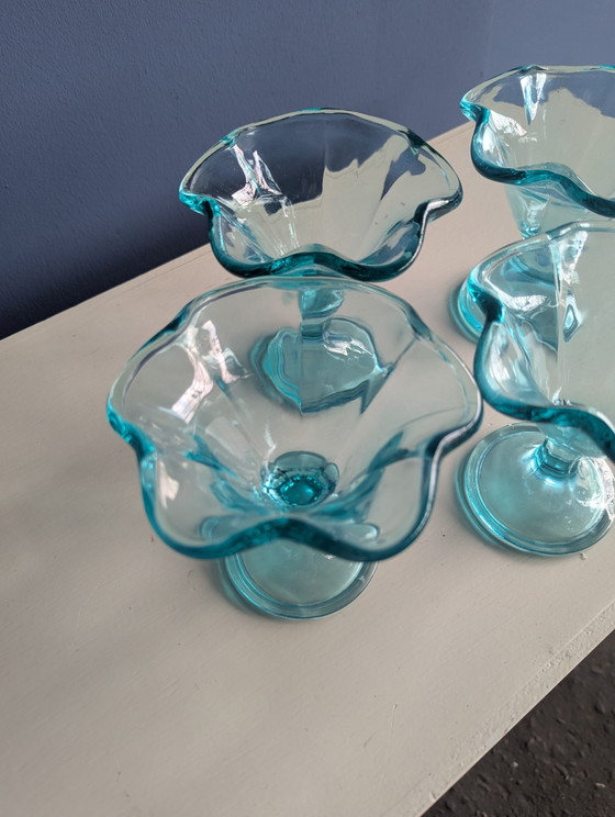 Image 1 of 4x glass ice cream coupes