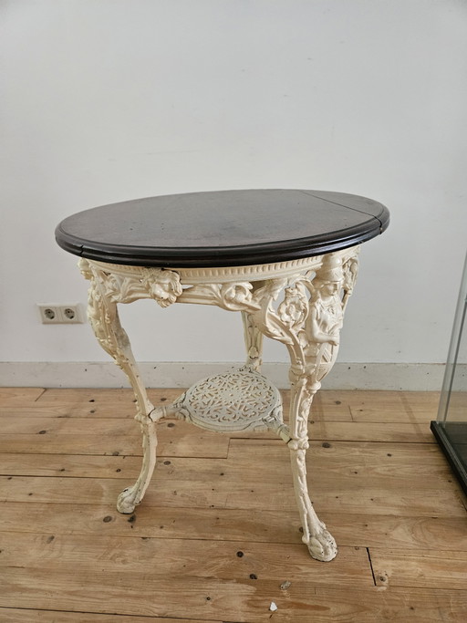 Antiek Victoriaans Tafeltje – bijzettafels, Cast Iron, Wood