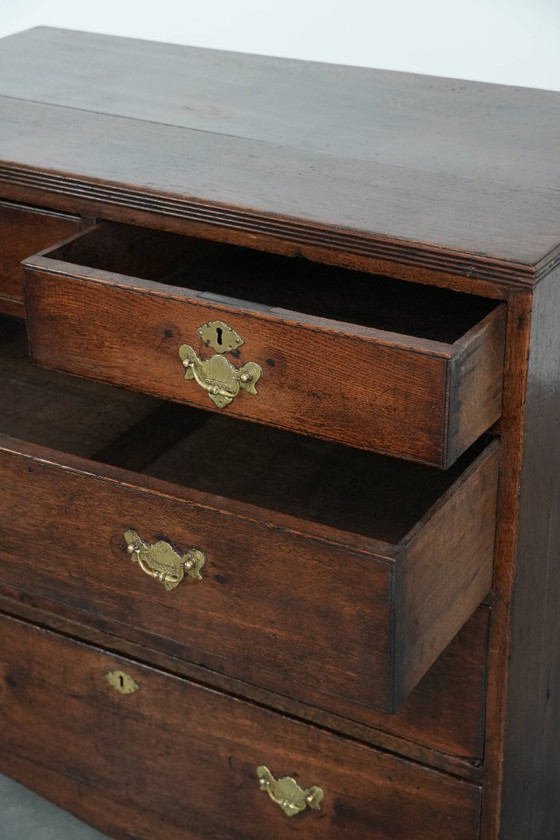 Image 1 of Antique English chest of drawers with 5 drawers and a beautiful color scheme
