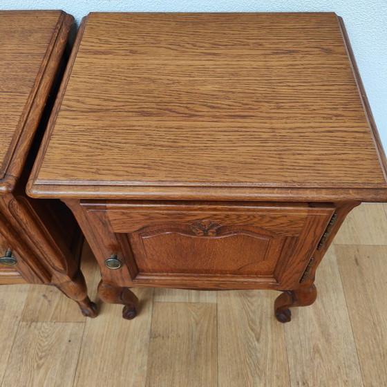 Image 1 of Set of wooden Vintage bedside tables, side tables in Queen Ann style