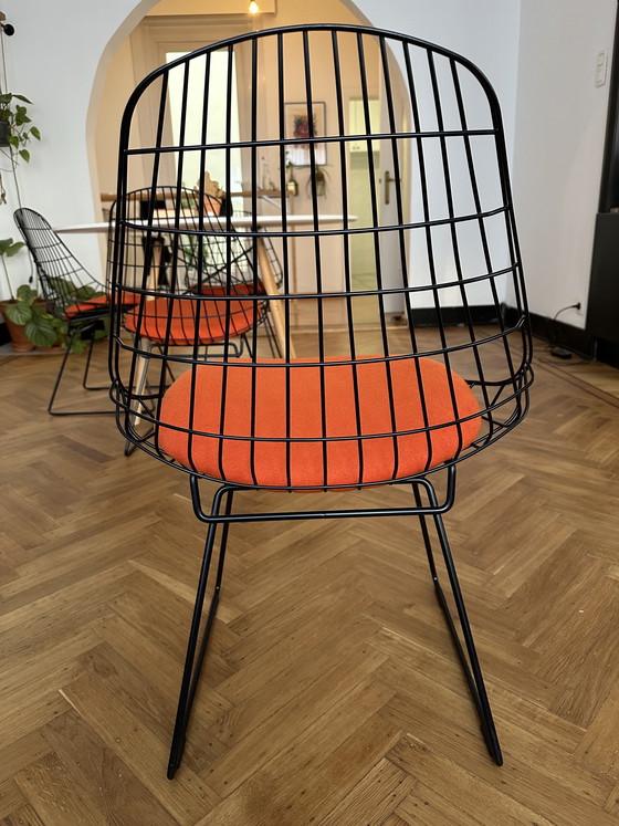 Image 1 of Set of 4 (or 6) original SM05 Wire Chairs, designed by Cees Braakman and Adriaan Dekker for Pastoe (1958).