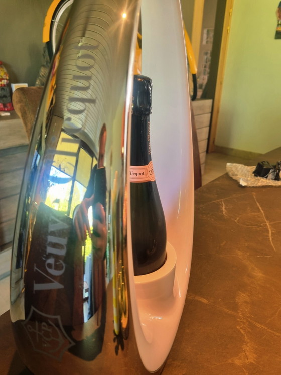 Veuve Clicquot Cooler Karim Rashid – Accesorios de mesa, Metal, Plastic (photo 3 of 7)