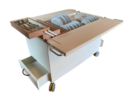 Domus trolley for dishes and cutlery by B&B Italia