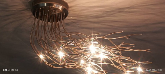 Grande lampadario senza tempo dal design speciale, Lumen, Plafoniere, Metallo, Argentato (foto 4 di 7)