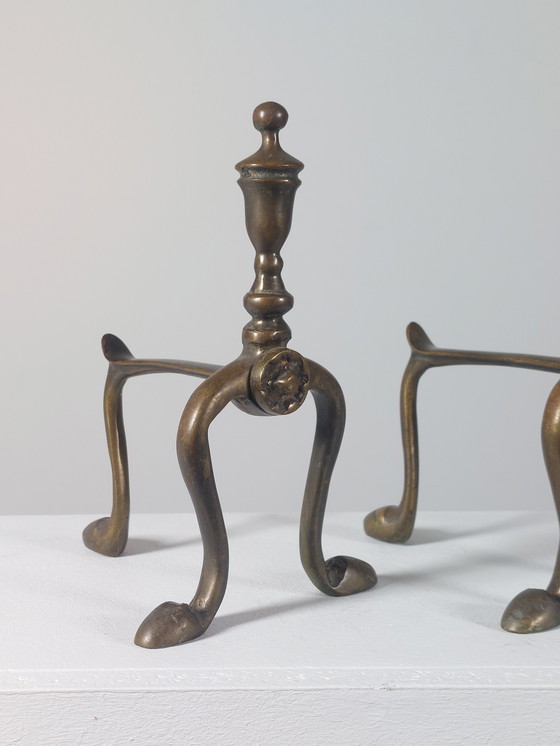 Image 1 of Paire de tréteaux de cheminée zoomorphes vintage en laiton