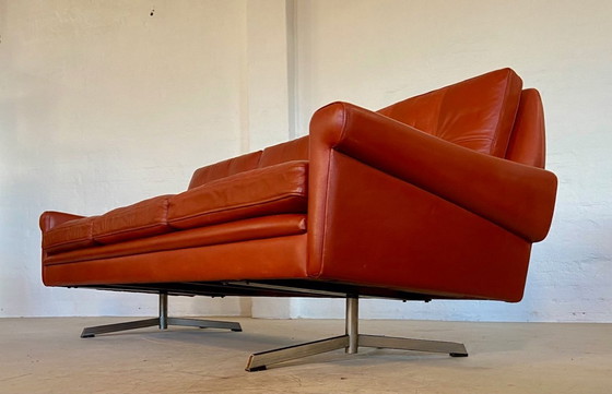 Image 1 of CANAPÉ 3 PLACES SVEND SKIPPER VINTAGE DANOIS EN CUIR COGNAC ET CHROMÉ