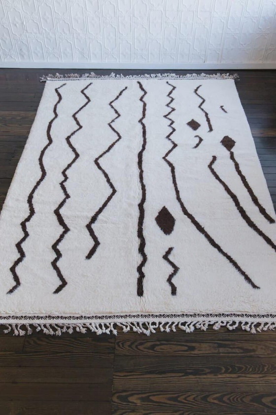 Image 1 of Tapis en laine traditionnelle marocaine fait main 1,5/2,5 m