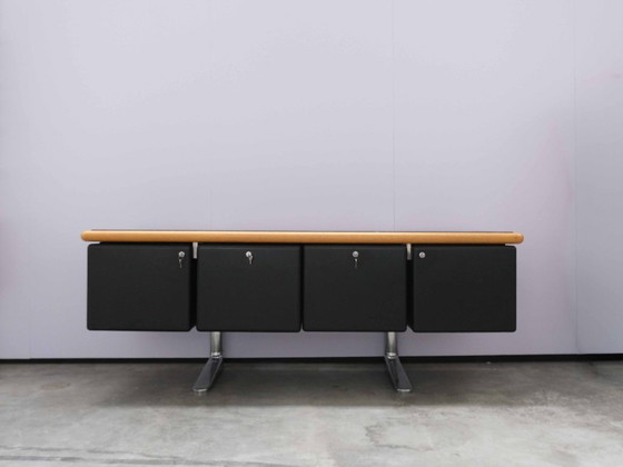 Image 1 of Knoll International Warren Platner de época
