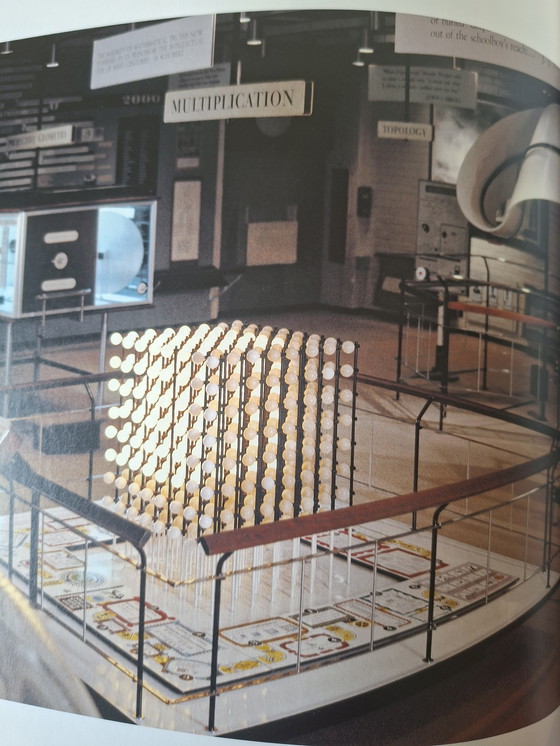 Image 1 of Libro di Ray e Charles Eames di Gloria Koenig